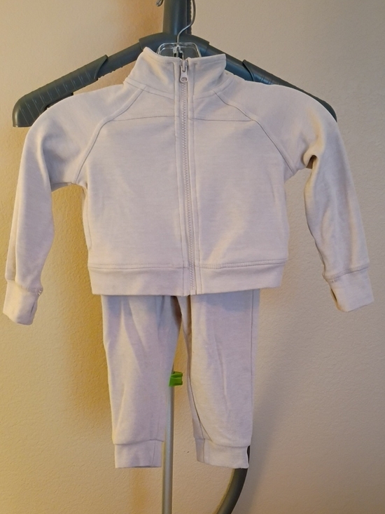 BearPaw Other - BearPaw Cream/Beige Kids Zip-Up Sweatshirt & Joggers Set 2T